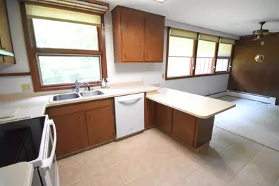 900 W Winding Road, Rensselaer, IN 47978 - Photo 32