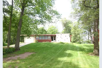 900 W Winding Road, Rensselaer, IN 47978 - Photo 10