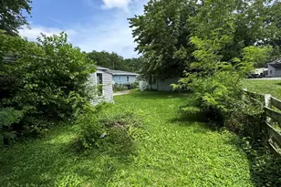 260 N Ohio St, Hobart, IN 46342 - Photo 14
