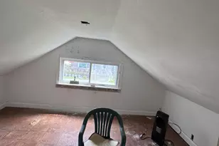 260 N Ohio St, Hobart, IN 46342 - Photo 6