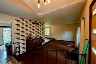 1752 Greenview St, Valparaiso, IN 46383 - Photo 6