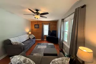 1106 Campbell St, Valparaiso, IN 46385 - Photo 6