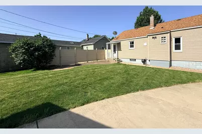1106 Campbell Street, Valparaiso, IN 46385 - Photo 16
