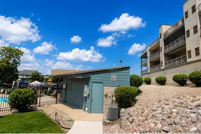 312 Outlook Cove, La Porte, IN 46350 - Photo 4