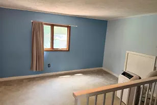 208 W Sigler St, Hebron, IN 46341 - Photo 18