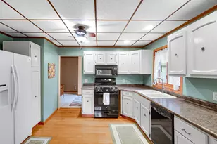 410 E Hamilton St, Union Mills, IN 46382 - Photo 8