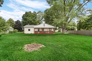 410 E Hamilton St, Union Mills, IN 46382 - Photo 4