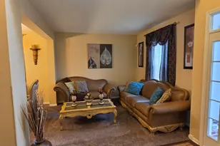 10251 California St, Crown Point, IN 46307 - Photo 14