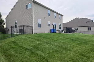 10251 California St, Crown Point, IN 46307 - Photo 34