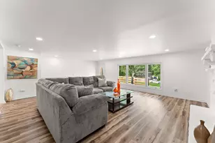 10623 Porter St, Crown Point, IN 46307 - Photo 6