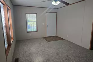 205 W McAlpin St, Hebron, IN 46341 - Photo 8