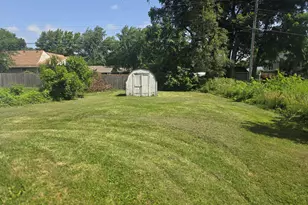 205 W McAlpin St, Hebron, IN 46341 - Photo 22