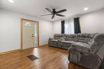 60 N Wolf Street, Wheatfield, IN 46392 - Photo 6