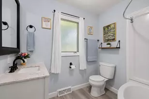 1906 E Elm St, Griffith, IN 46319 - Photo 16