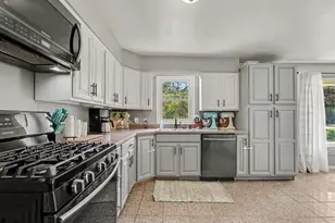 1906 E Elm St, Griffith, IN 46319 - Photo 8