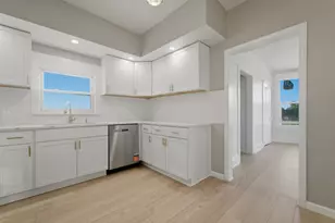 710 I St, La Porte, IN 46350 - Photo 4