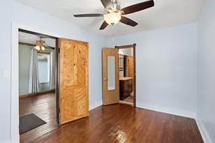 650 Water St, Hobart, IN 46342 - Photo 20