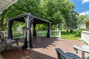 718 Forsythia St SE, Demotte, IN 46310 - Photo 14