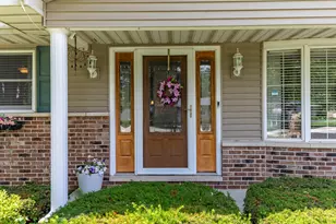 718 Forsythia St SE, Demotte, IN 46310 - Photo 12