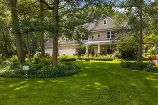 3933 Timberland Dr, Wheatfield, IN 46392 - Photo 8