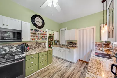 1406 Indiana Avenue, La Porte, IN 46350 - Photo 14