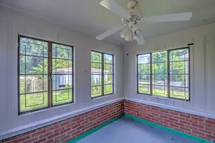 1409 Roosevelt St, Gary, IN 46404 - Photo 32