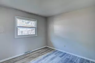 1139 Logan, Hammond, IN 46320 - Photo 10