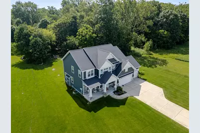875 Farmview Drive, Valparaiso, IN 46383 - Photo 2
