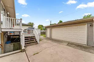9138 Southmoor Ave, Highland, IN 46322 - Photo 22
