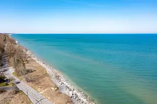 33 S Lake Shore County Rd, Beverly Shores, IN 46301 - Photo 54