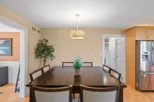 902 Kendall Ct, Crown Point, IN 46307 - Photo 12