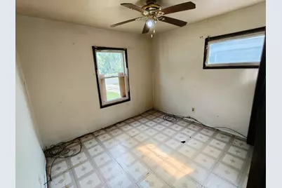 5533 E 13th Place, Gary, IN 46403 - Photo 16