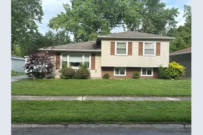 8029 Duluth Street, Highland, IN 46322 - Photo 1