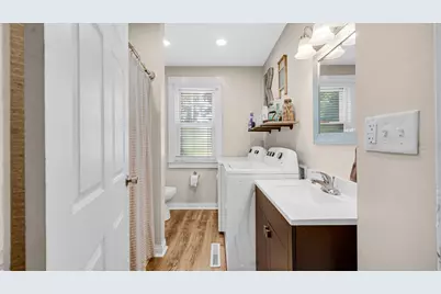406 C Street, La Porte, IN 46350 - Photo 6