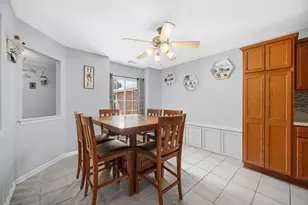 10615 Pike St, Crown Point, IN 46307 - Photo 6