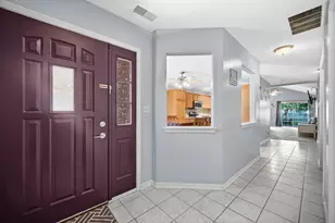 10615 Pike St, Crown Point, IN 46307 - Photo 2