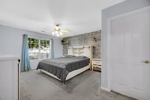 10615 Pike St, Crown Point, IN 46307 - Photo 12