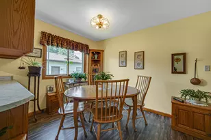 1001 W 39th Ave, Hobart, IN 46342 - Photo 6