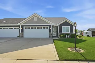 13877 Nantucket Dr, Cedar Lake, IN 46303 - Photo 2