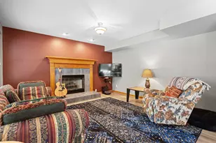 3256 Brighton Ln, Valparaiso, IN 46385 - Photo 18
