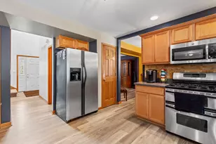 3256 Brighton Ln, Valparaiso, IN 46385 - Photo 26