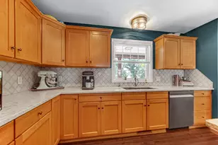 1806 Washington St, Valparaiso, IN 46383 - Photo 10