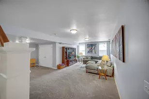 1806 Washington St, Valparaiso, IN 46383 - Photo 26