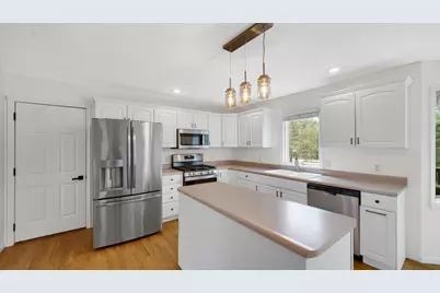 4592 W Riesling, La Porte, IN 46350 - Photo 6