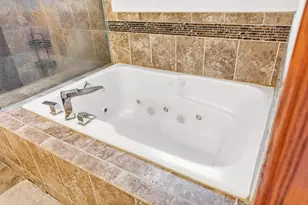 2451 W 85th Ln, Merrillville, IN 46410 - Photo 36