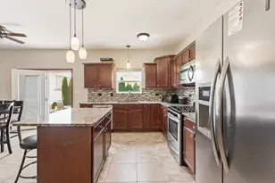 2451 W 85th Ln, Merrillville, IN 46410 - Photo 22