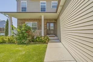 2451 W 85th Ln, Merrillville, IN 46410 - Photo 4