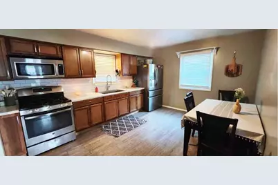 3348 W 80th Avenue, Merrillville, IN 46410 - Photo 4