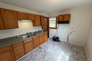 4127 Pennsylvania St, Gary, IN 46409 - Photo 6