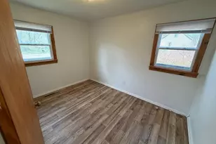 4127 Pennsylvania St, Gary, IN 46409 - Photo 10